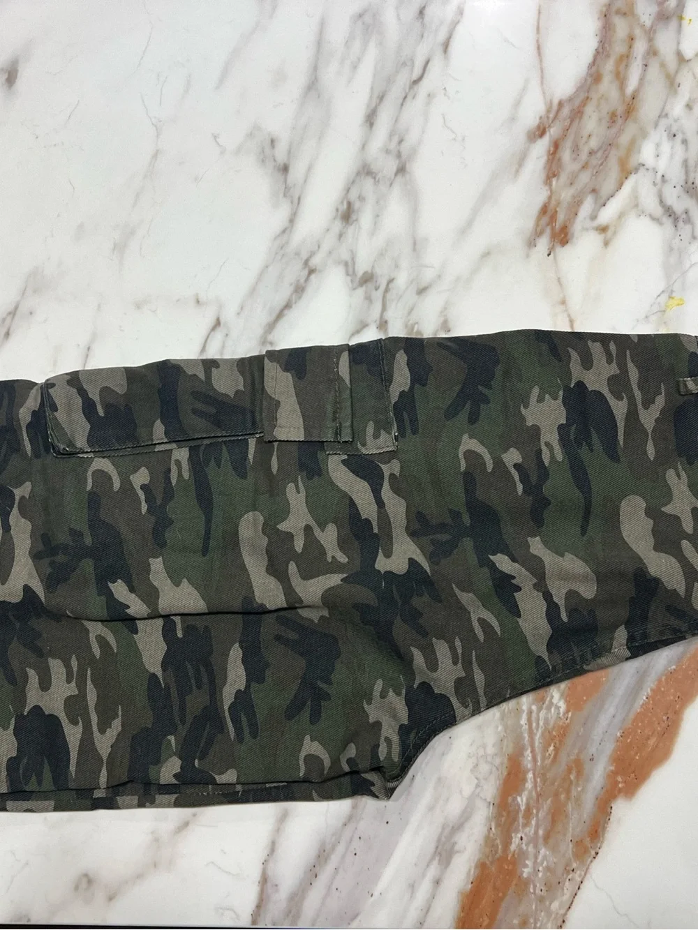 Princess Polly Camo Cargo Long Shorts - Olive Green